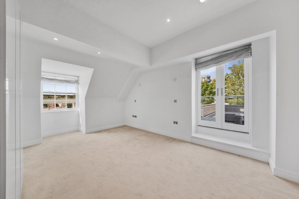 3 bedrooms apartments/flats for sale in Kew Bridge Road, Brentford - TW8 view 5