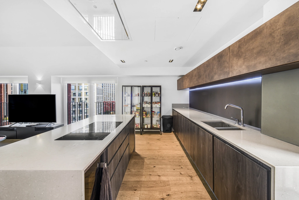 3 bedrooms apartments/flats for sale in Exchange Gardens, Vauxhall - SW8 view 10