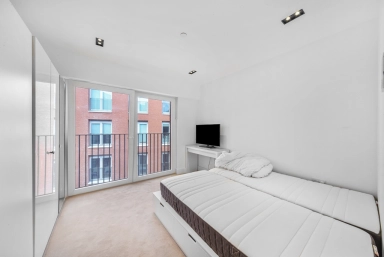 Exchange Gardens, Vauxhall - SW8 view 17