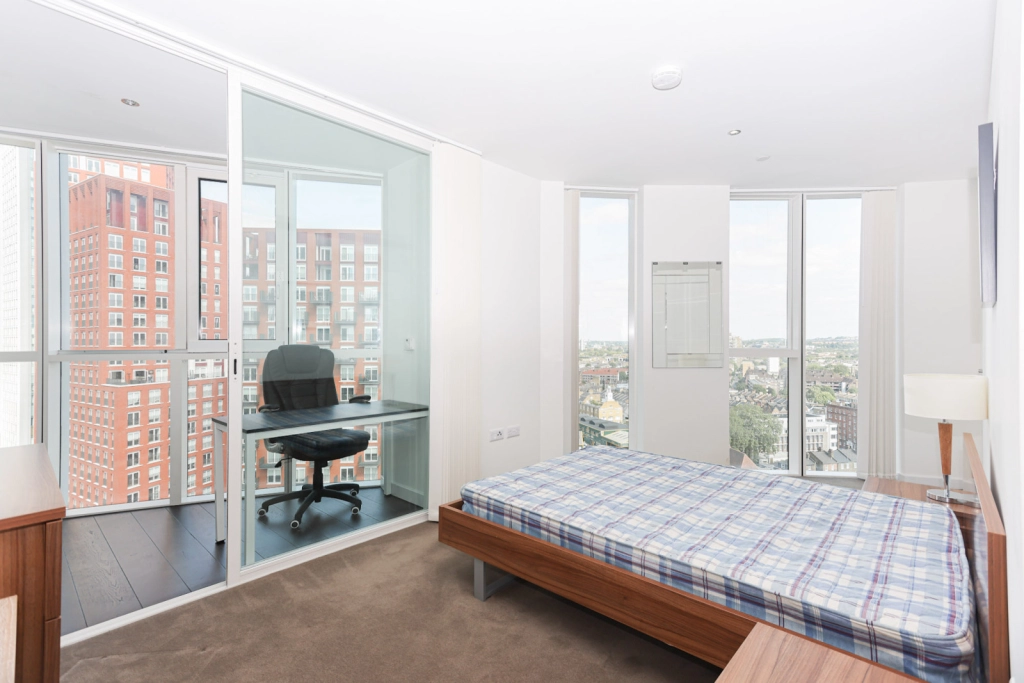 2 bedrooms apartments/flats for sale in Wandsworth Road, Nine Elms - SW8 view 4