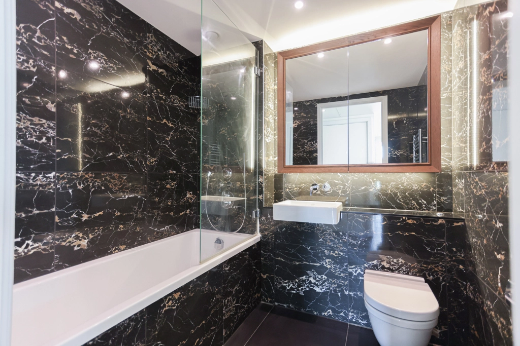 2 bedrooms apartments/flats for sale in Wandsworth Road, Nine Elms - SW8 view 6