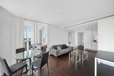 Wandsworth Road, Nine Elms - SW8 view 3
