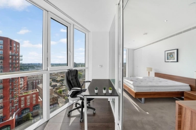 Wandsworth Road, Nine Elms - SW8 view 12