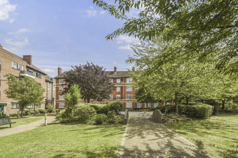 1 bedroom apartments/flats for sale in Hartington Road, Nine Elms - SW8 view 15