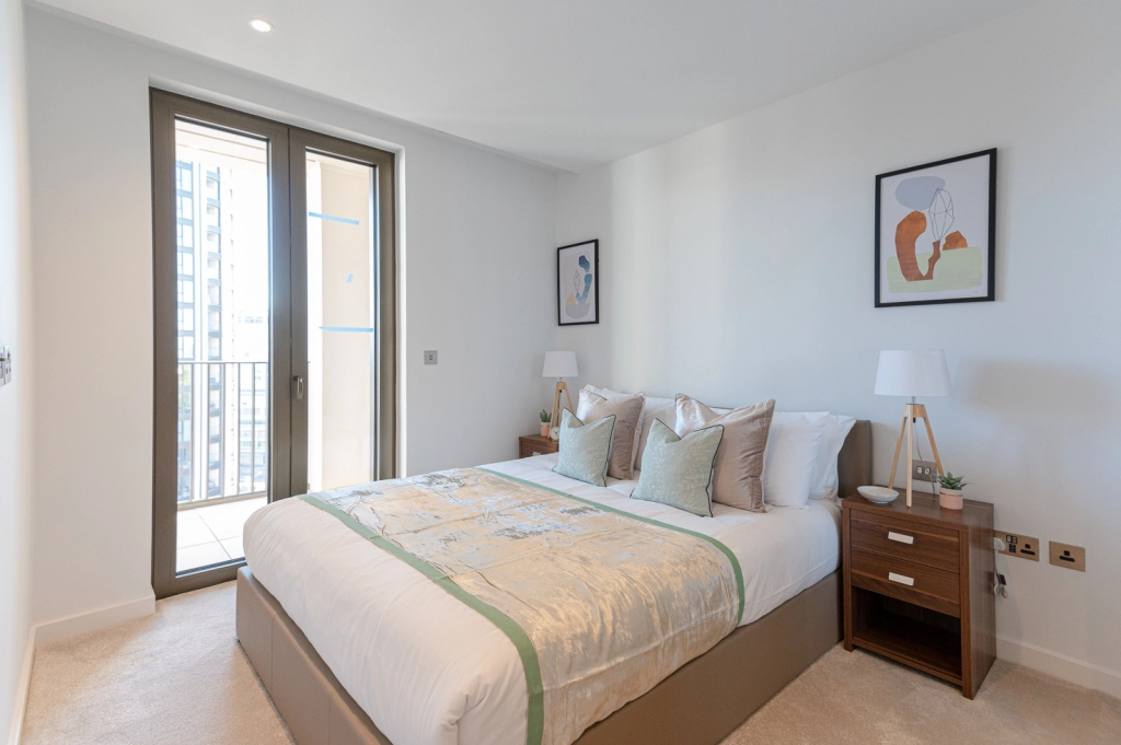 1 bedroom apartments/flats for sale in Segrave Walk, Paddington - W2 view 6