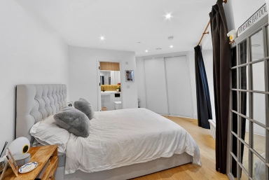 Capital Interchange Way, Brentford - TW8 view 17