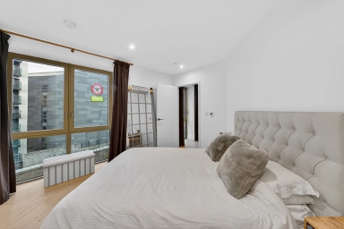 Capital Interchange Way, Brentford - TW8 view 4