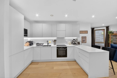 Capital Interchange Way, Brentford - TW8 view 3