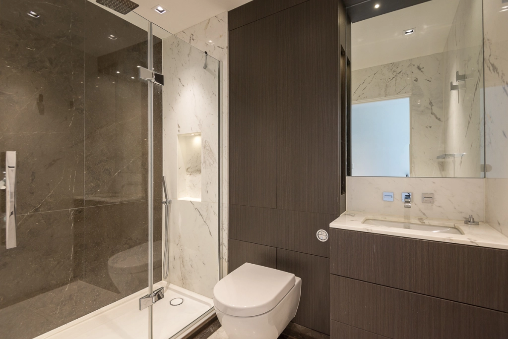 2 bedrooms apartments/flats for sale in Kew Bridge Road, Brentford - TW8 view 10