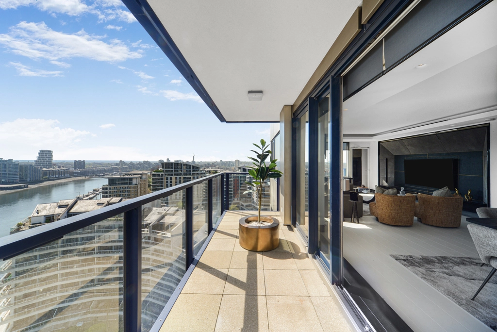 3 bedrooms apartments/flats for sale in The Belvedere, Chelsea Harbour - SW10 view 19