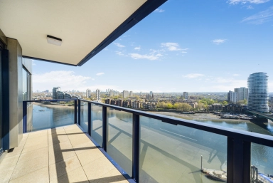 The Belvedere, Chelsea Harbour - SW10 view 1