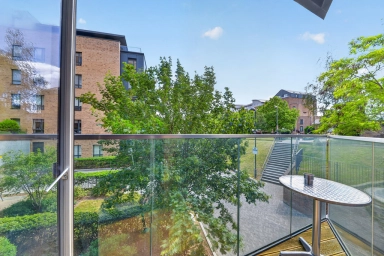 Heritage Place, Brentford - TW8 view 13