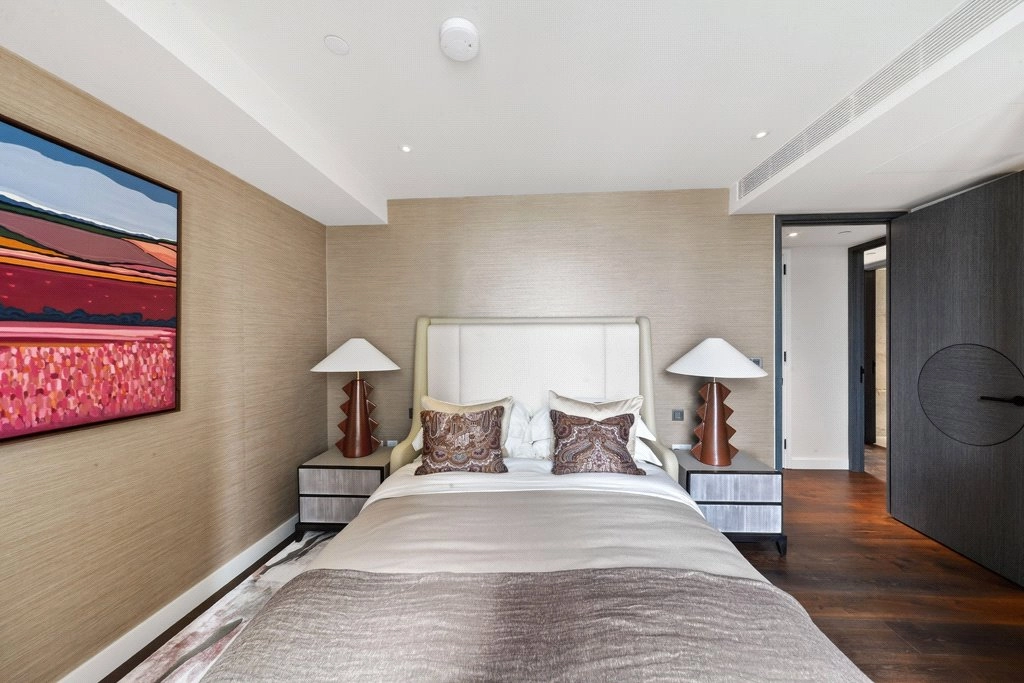 5 bedrooms apartments/flats for sale in Chelsea Waterfront, Chelsea - SW10 view 19