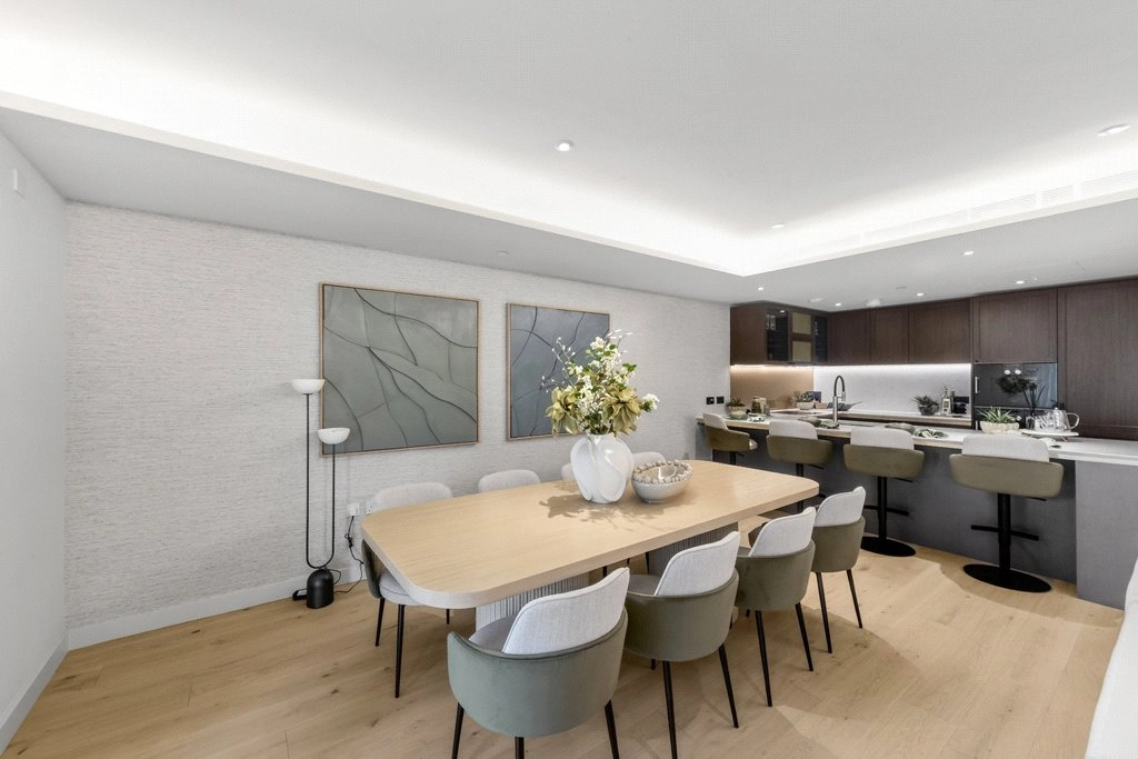 4 bedrooms apartments/flats for sale in Chelsea Waterfront, Chelsea - SW10 view 13