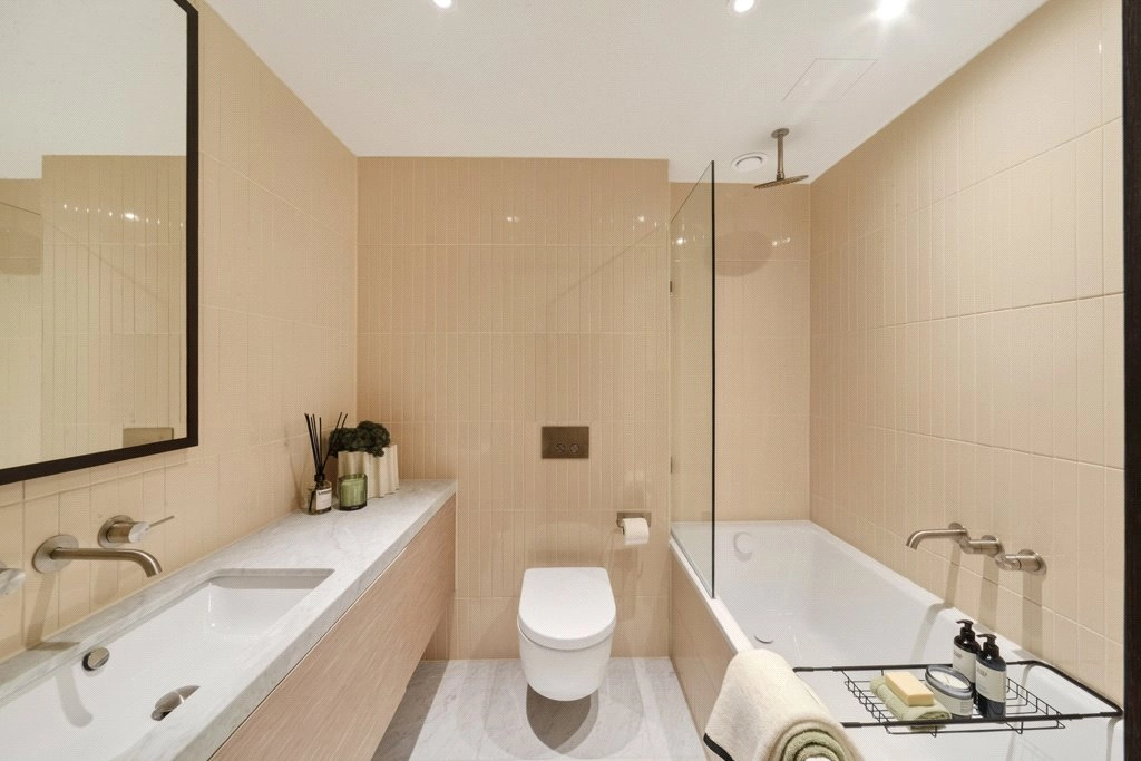 4 bedrooms apartments/flats for sale in Chelsea Waterfront, Chelsea - SW10 view 8