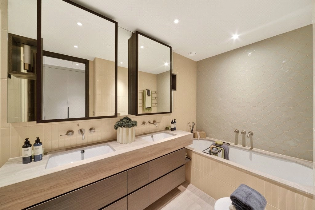 4 bedrooms apartments/flats for sale in Chelsea Waterfront, Chelsea - SW10 view 21