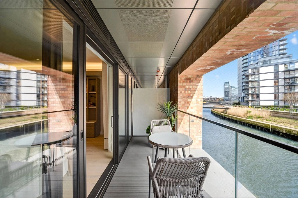 4 bedrooms apartments/flats for sale in Chelsea Waterfront, Chelsea - SW10 view 9