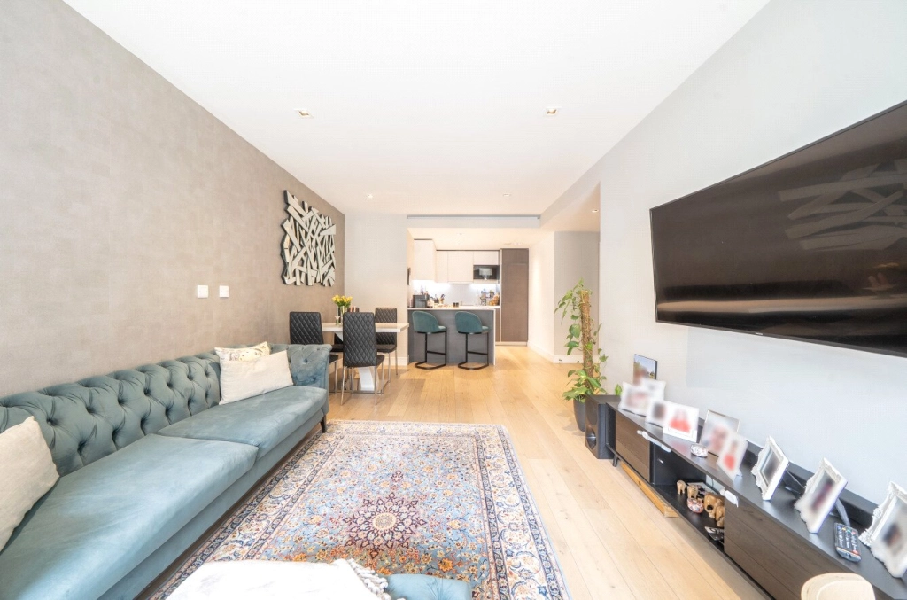2 bedrooms apartments/flats for sale in Kew Bridge Road, Brentford - TW8 view 11