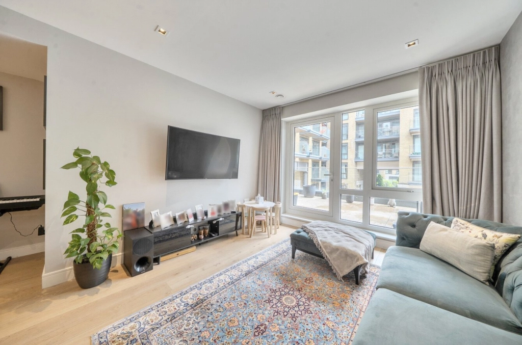 2 bedrooms apartments/flats for sale in Kew Bridge Road, Brentford - TW8 view 12