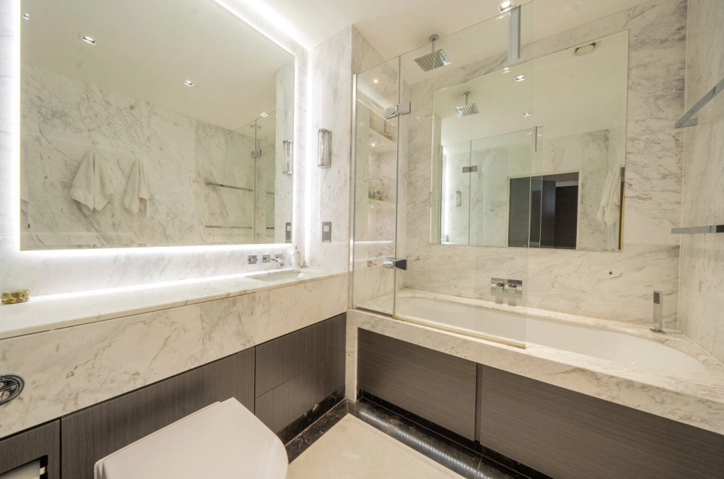 2 bedrooms apartments/flats for sale in Kew Bridge Road, Brentford - TW8 view 19