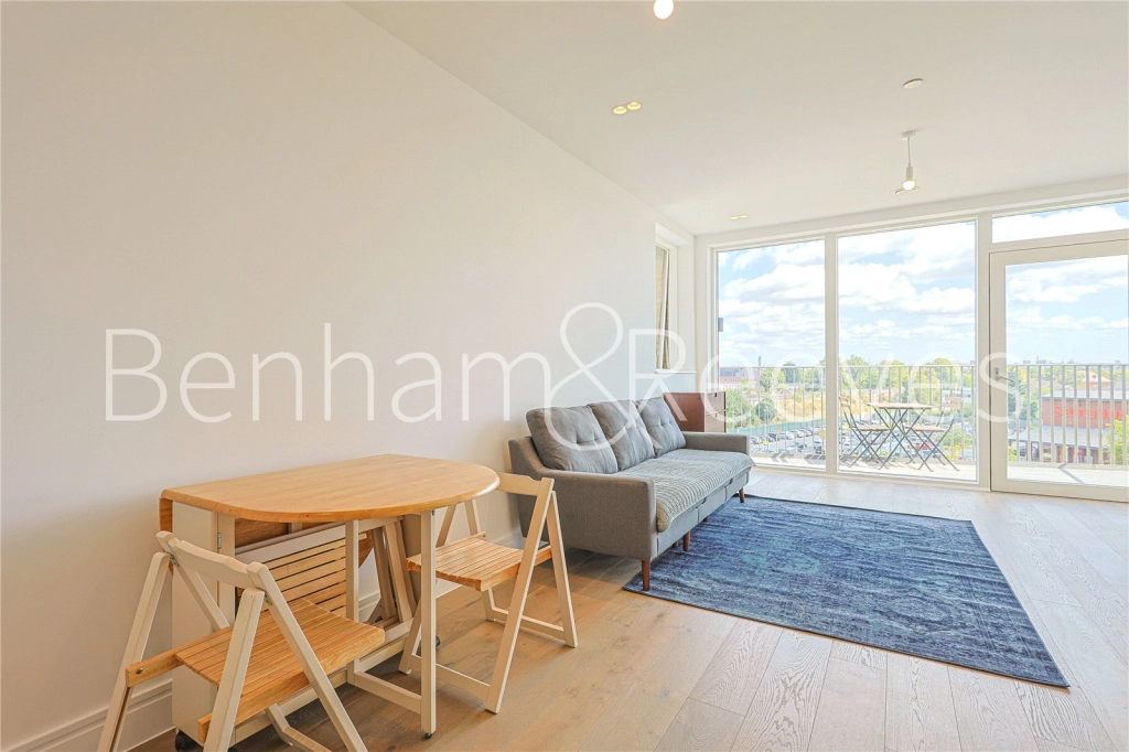 1 bedroom apartments/flats for sale in Acton Lane, London - W4 view 12