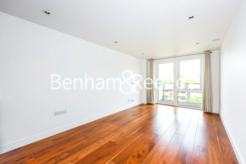 2 bedrooms apartments/flats for sale in Kew Bridge Road, Brentford - TW8 view 8