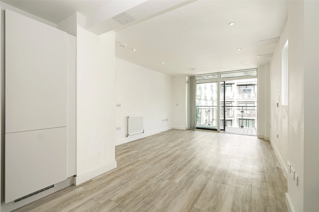 Studio apartments/flats for sale in Staines Road, Hounslow - TW3 view 16
