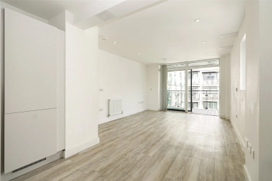 Staines Road, Hounslow - TW3 view 16