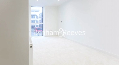 Staines Road, Hounslow - TW3 view 7