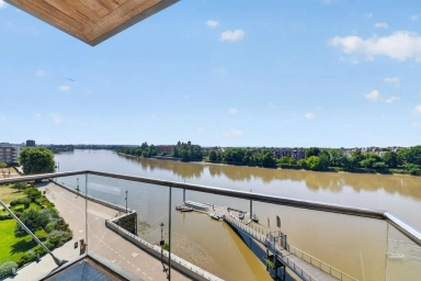 Parr's Way, Hammersmith - W6 view 17