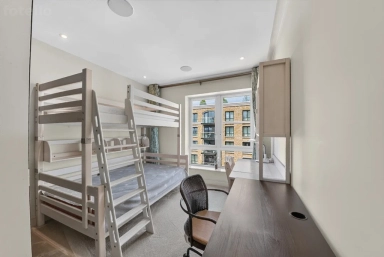 Parr's Way, Hammersmith - W6 view 6