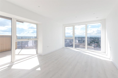 Prince Regent Road, Hounslow - TW3 view 2