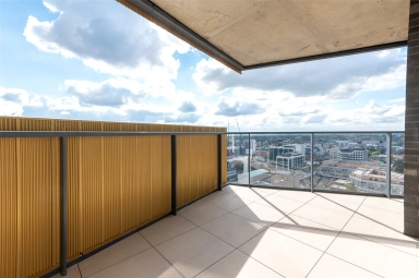 Prince Regent Road, Hounslow - TW3 view 12