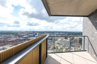 Prince Regent Road, Hounslow - TW3 view 13
