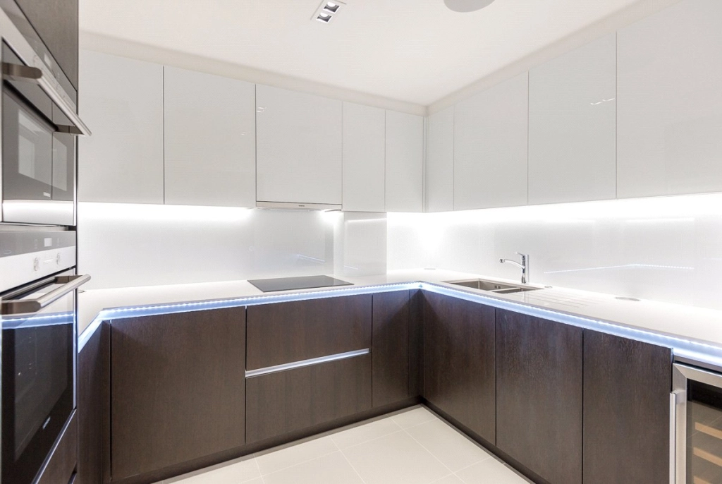 2 bedrooms apartments/flats for sale in Kew Bridge Road, Brentford - TW8 view 2