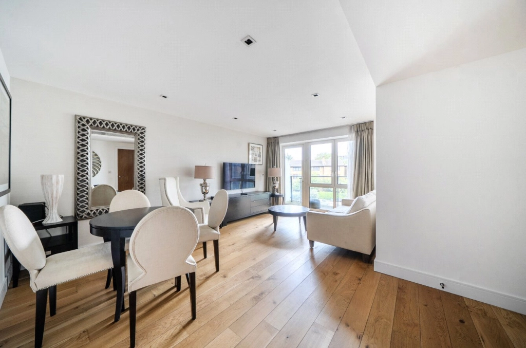 2 bedrooms apartments/flats for sale in Kew Bridge Road, Brentford - TW8 view 6