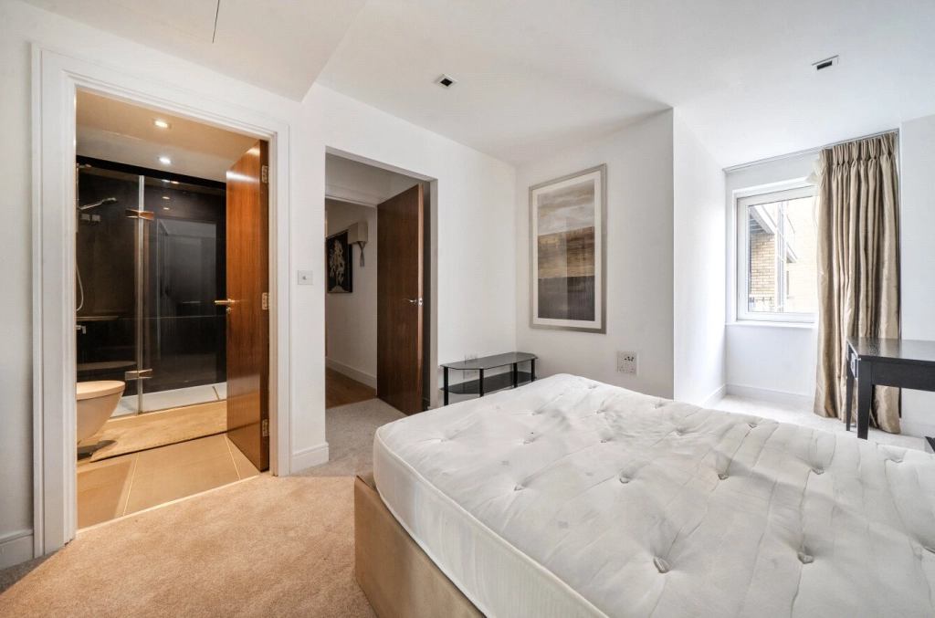 2 bedrooms apartments/flats for sale in Kew Bridge Road, Brentford - TW8 view 15