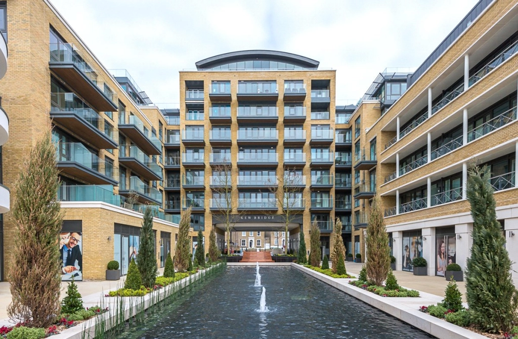 2 bedrooms apartments/flats for sale in Kew Bridge Road, Brentford - TW8 view 17