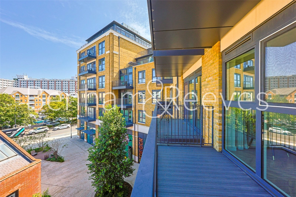 1 bedroom apartments/flats for sale in Heritage Walk, Kingston upon Thames - KT1 view 14