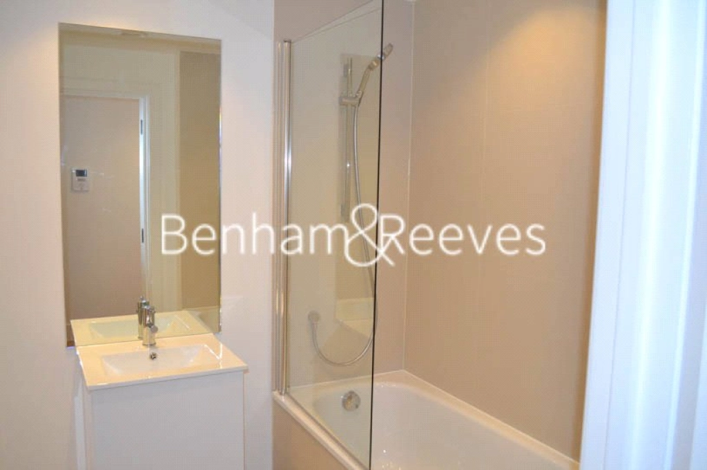 1 bedroom apartments/flats for sale in Wakefield Road, Richmond - TW10 view 5