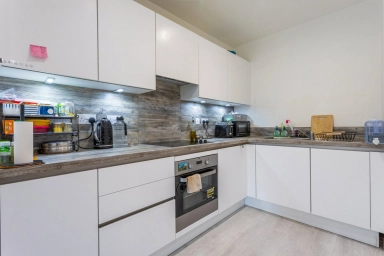 Smithy Lane, Hounslow - TW3 view 2