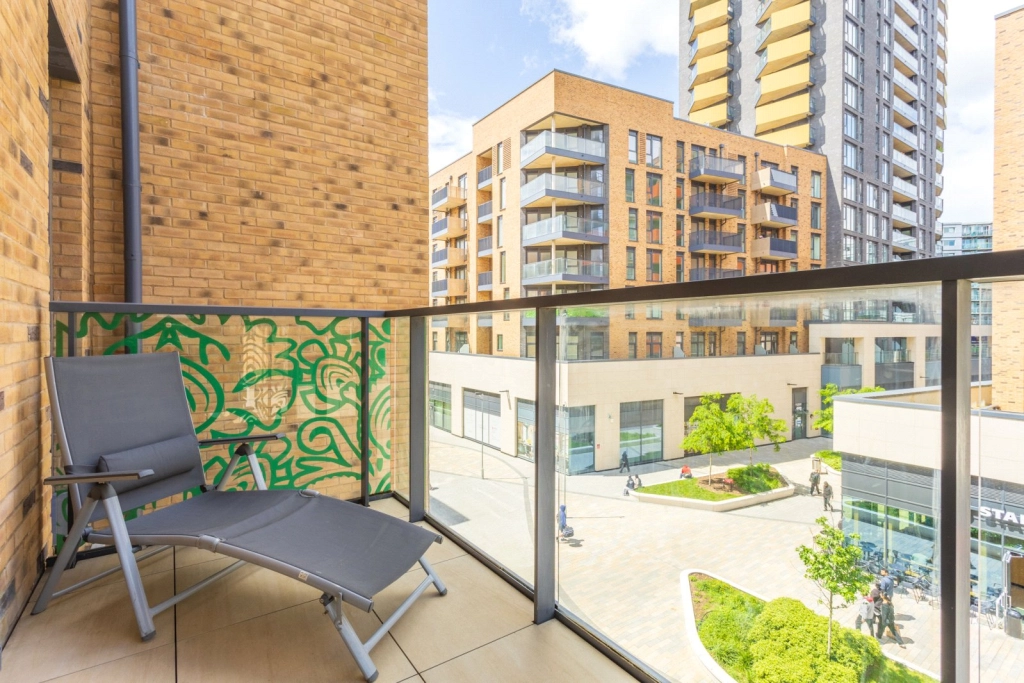 1 bedroom apartments/flats for sale in Smithy Lane, Hounslow - TW3 view 11