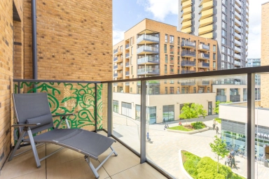 Smithy Lane, Hounslow - TW3 view 11