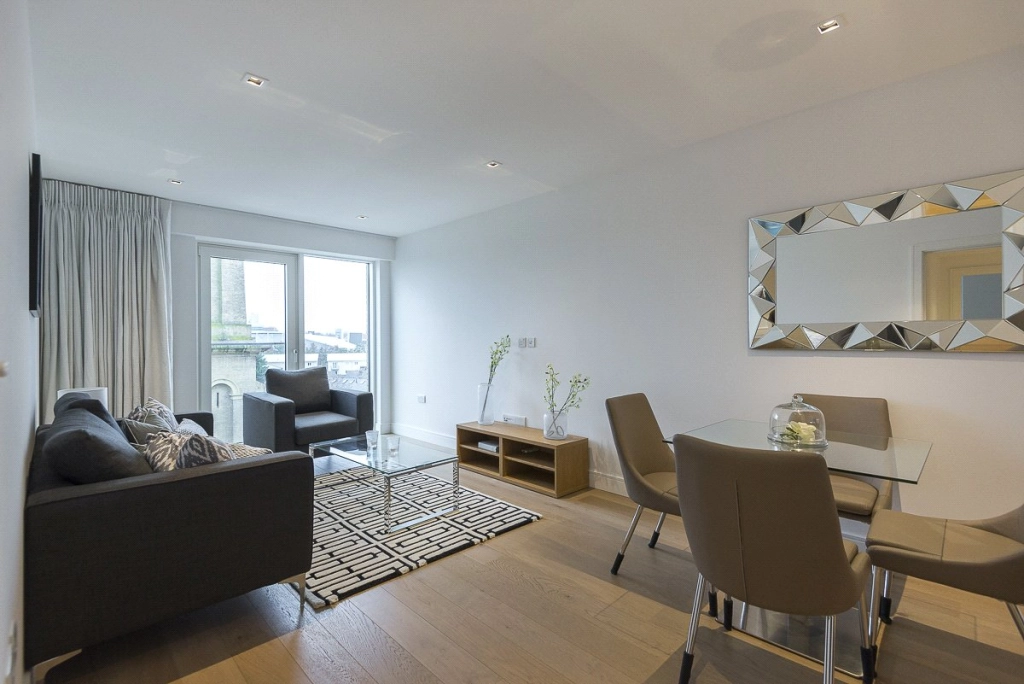 2 bedrooms apartments/flats for sale in Kew Bridge Road, Brentford - TW8 view 4
