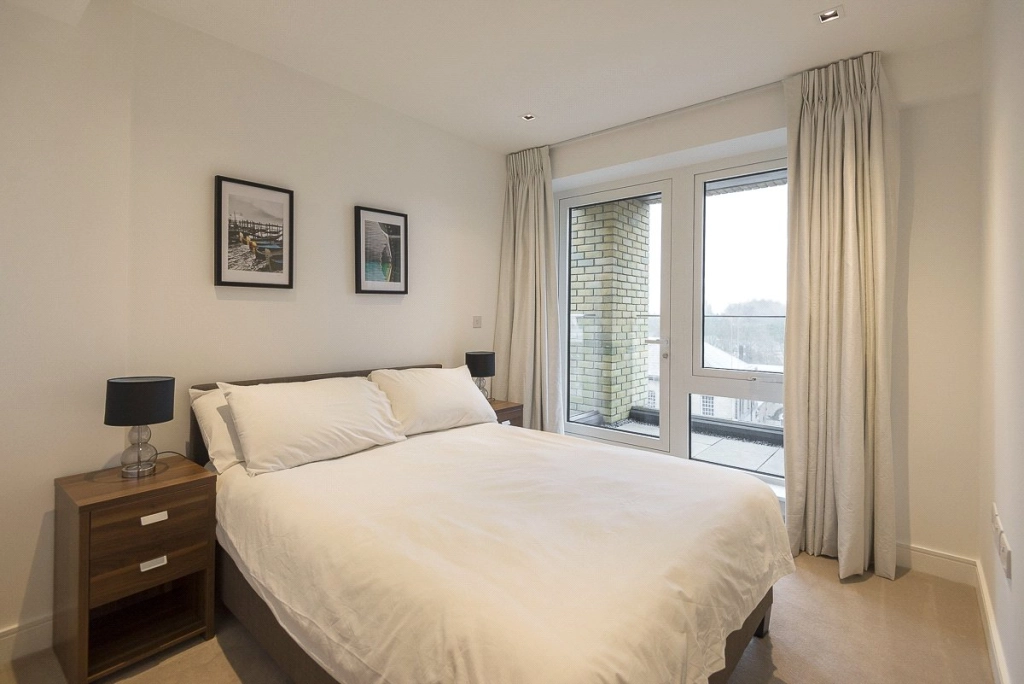 2 bedrooms apartments/flats for sale in Kew Bridge Road, Brentford - TW8 view 9