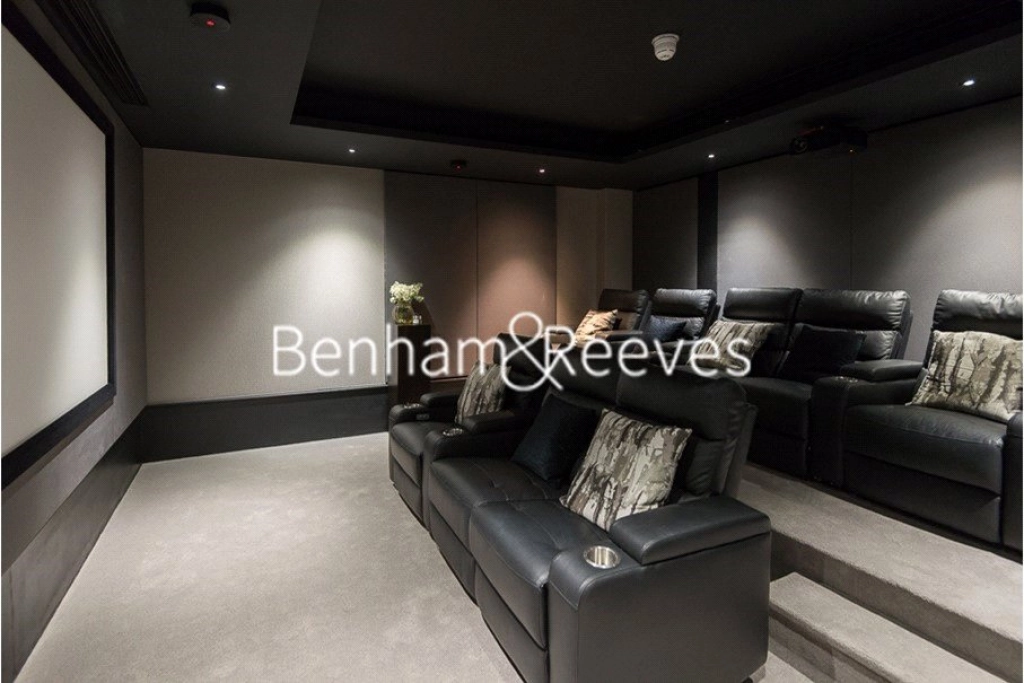 2 bedrooms apartments/flats for sale in Queenshurst Square, Kingston upon Thames - KT2 view 14