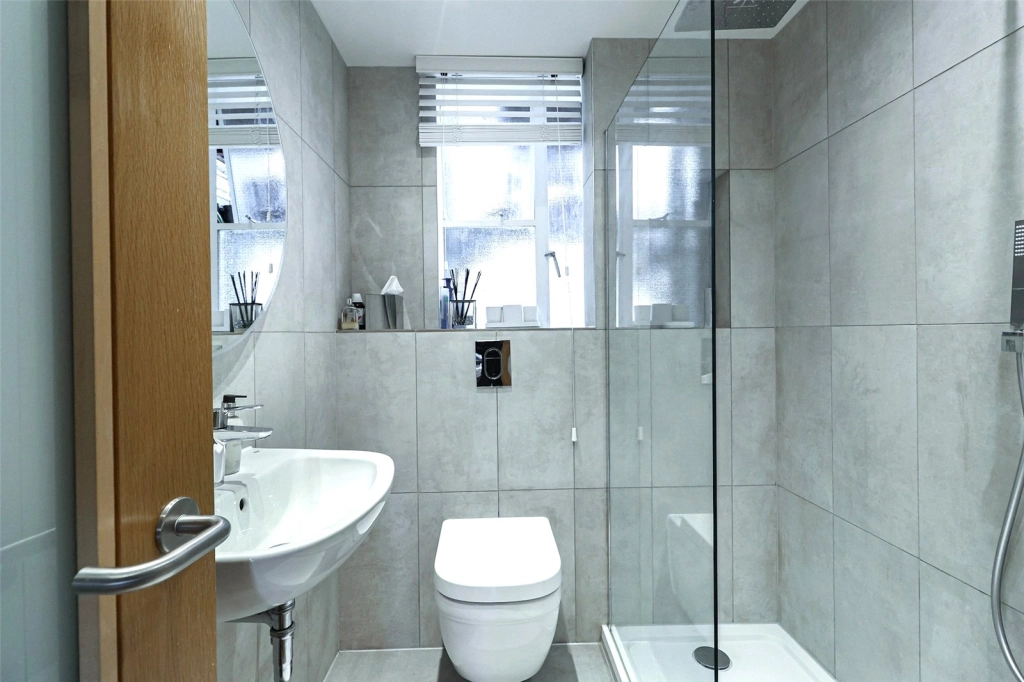 Studio apartments/flats for sale in Cheyne Place, London - SW3 view 6