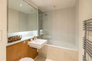 Gifford Street, London - N1 view 4