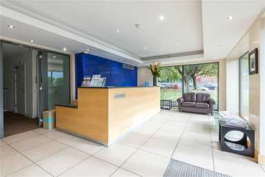 Gifford Street, London - N1 view 8