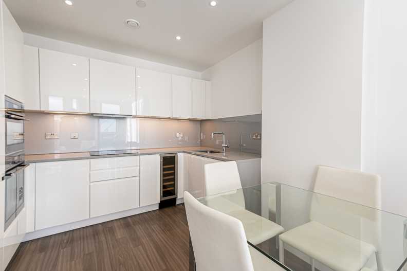 2 bedrooms apartments/flats to sale in Hebden Place, Nine Elms-image 3